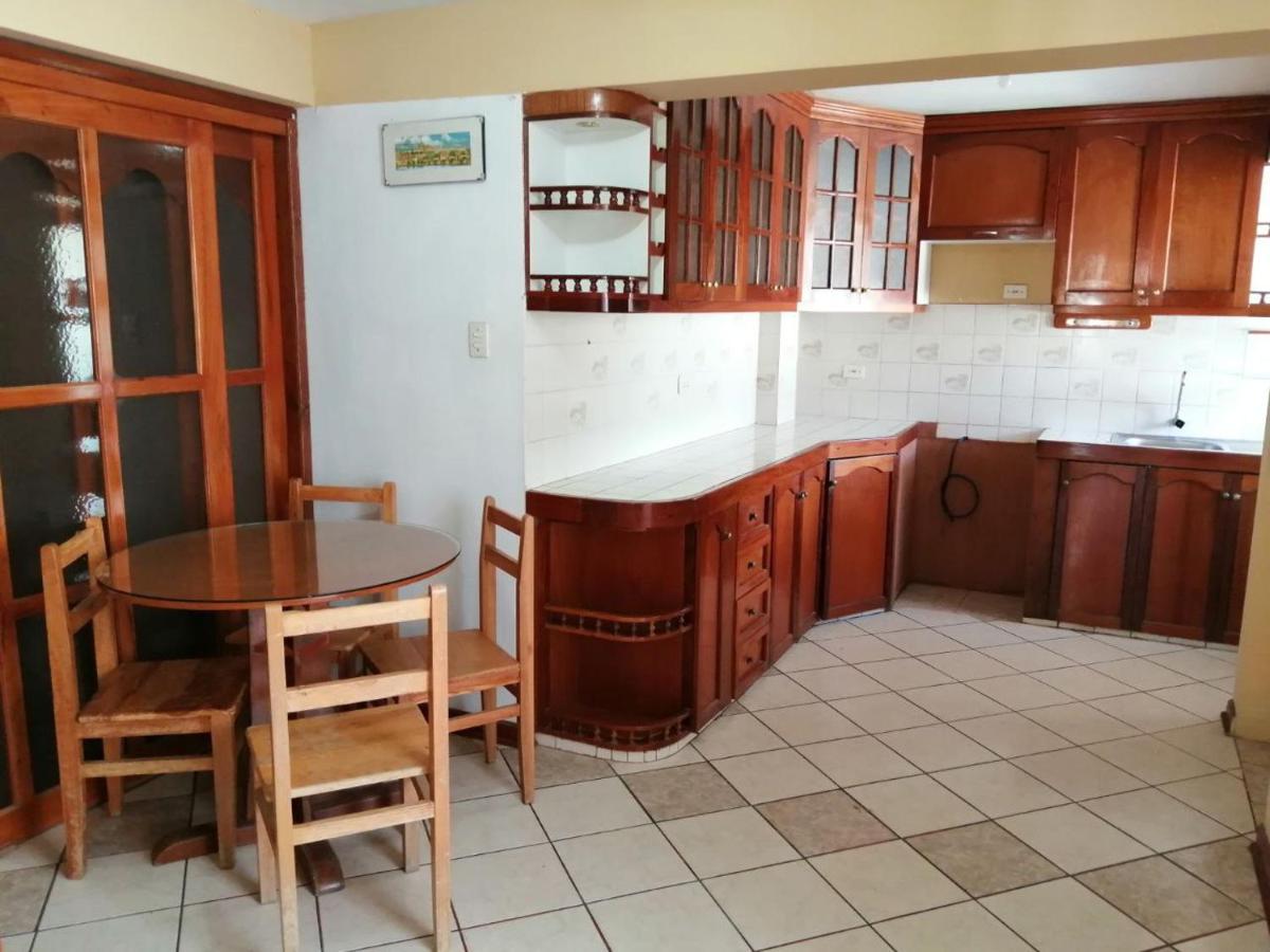 Hostal Dulzura Caraz Zewnętrze zdjęcie