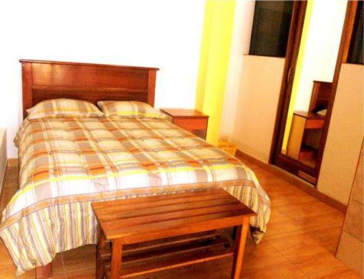Hostal Dulzura Caraz Zewnętrze zdjęcie